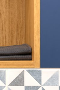 beépített bútor, beépített szekrény, mosdó, asztalos munka, belsőépítészeti tervezés, lakberendezés